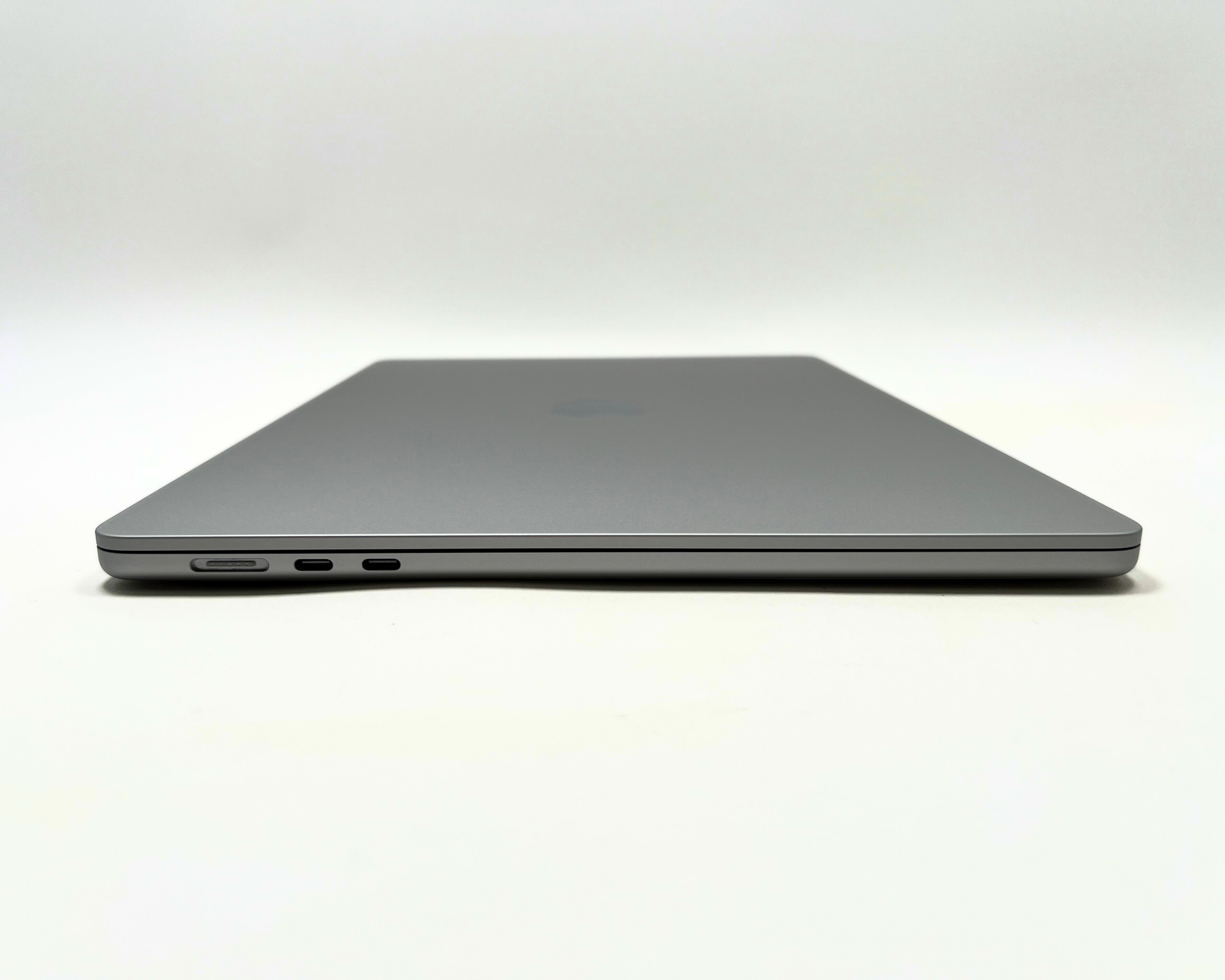 MacBook Air (2024) 15-inch – Apple M3 • 10-Core GPU – 8GB RAM 256GB SSD – 58 Cycles • 100% BH