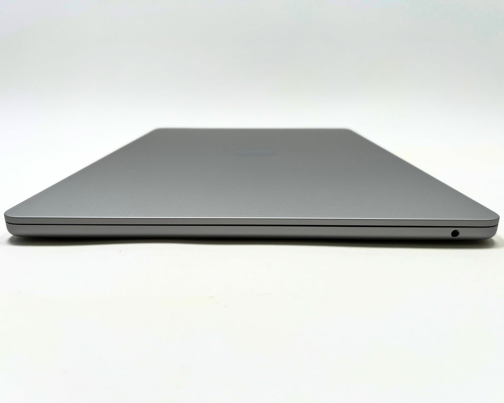 MacBook Air (2024) 15-inch – Apple M3 • 10-Core GPU – 8GB RAM 256GB SSD – 58 Cycles • 100% BH