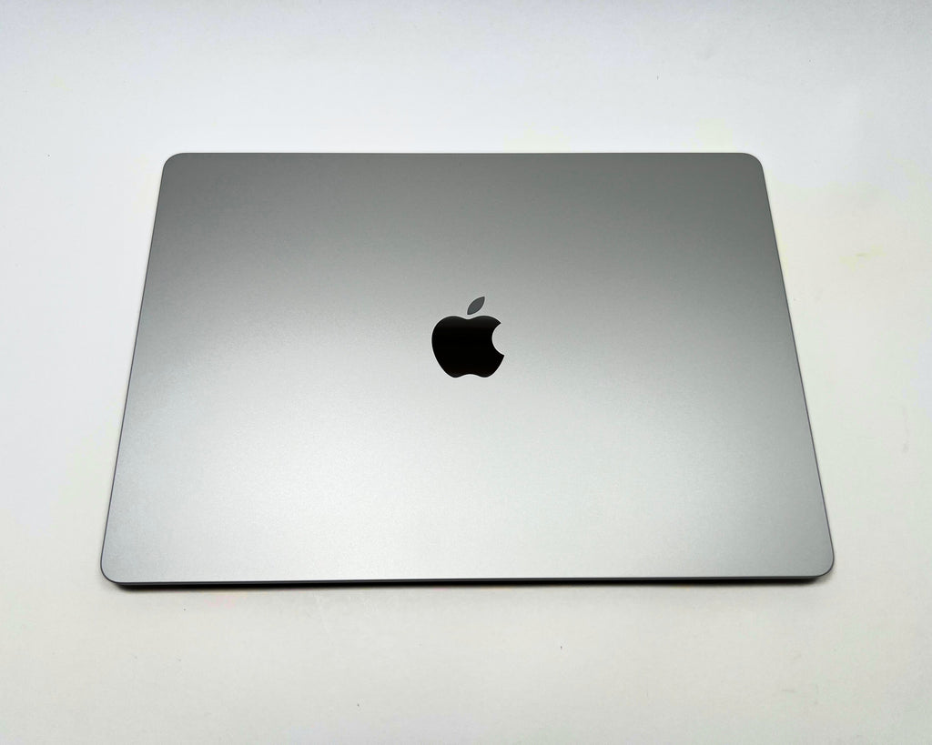 MacBook Air (2024) 15-inch – Apple M3 • 10-Core GPU – 8GB RAM 256GB SSD – 58 Cycles • 100% BH