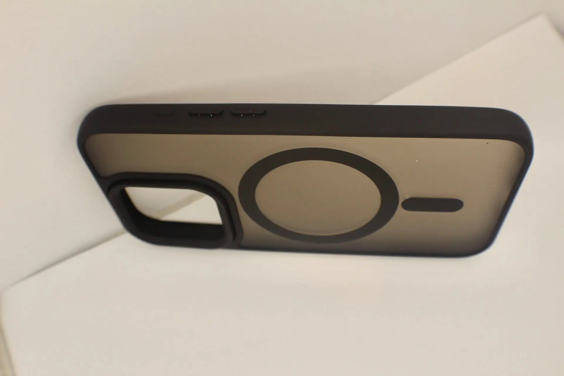 For Magnetic Luxury Matte Case Shockproof Translucent Armor Case For iPhone 15 14 Pro Max Plus Black