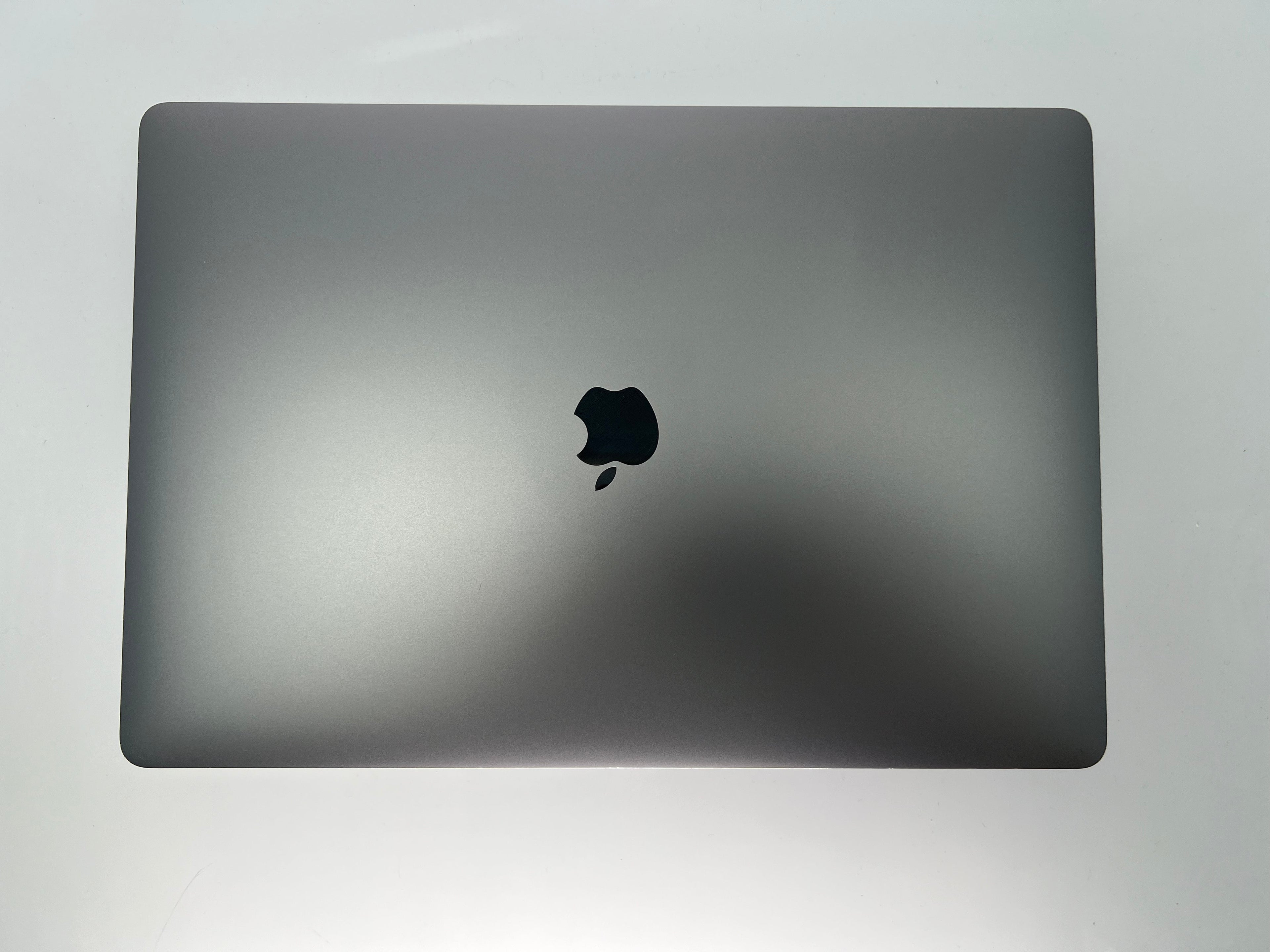 MacBook Pro (2019) 16-inch – Intel Core i9 2.3GHz • Radeon Pro 5500M 8GB – 32GB RAM 4TB SSD
