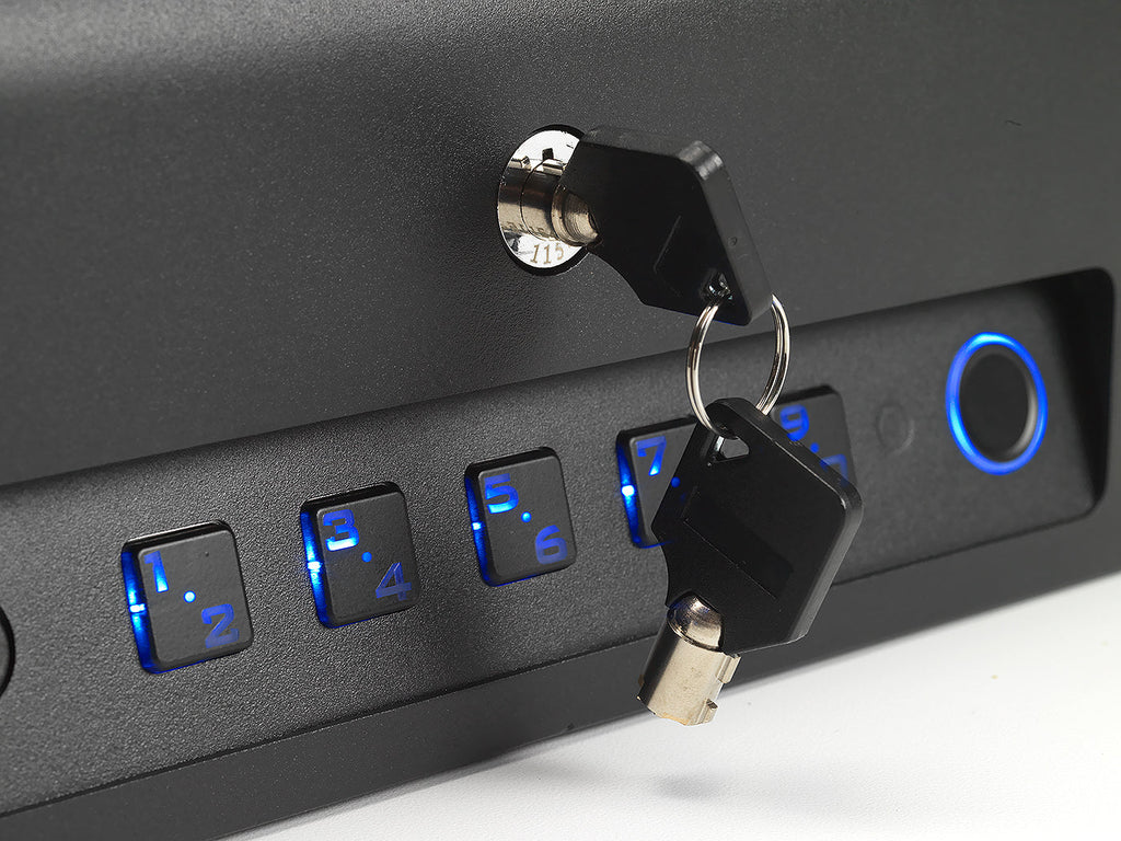 BoostedSafe Elite: Fingerprint, Key & Digital Combo