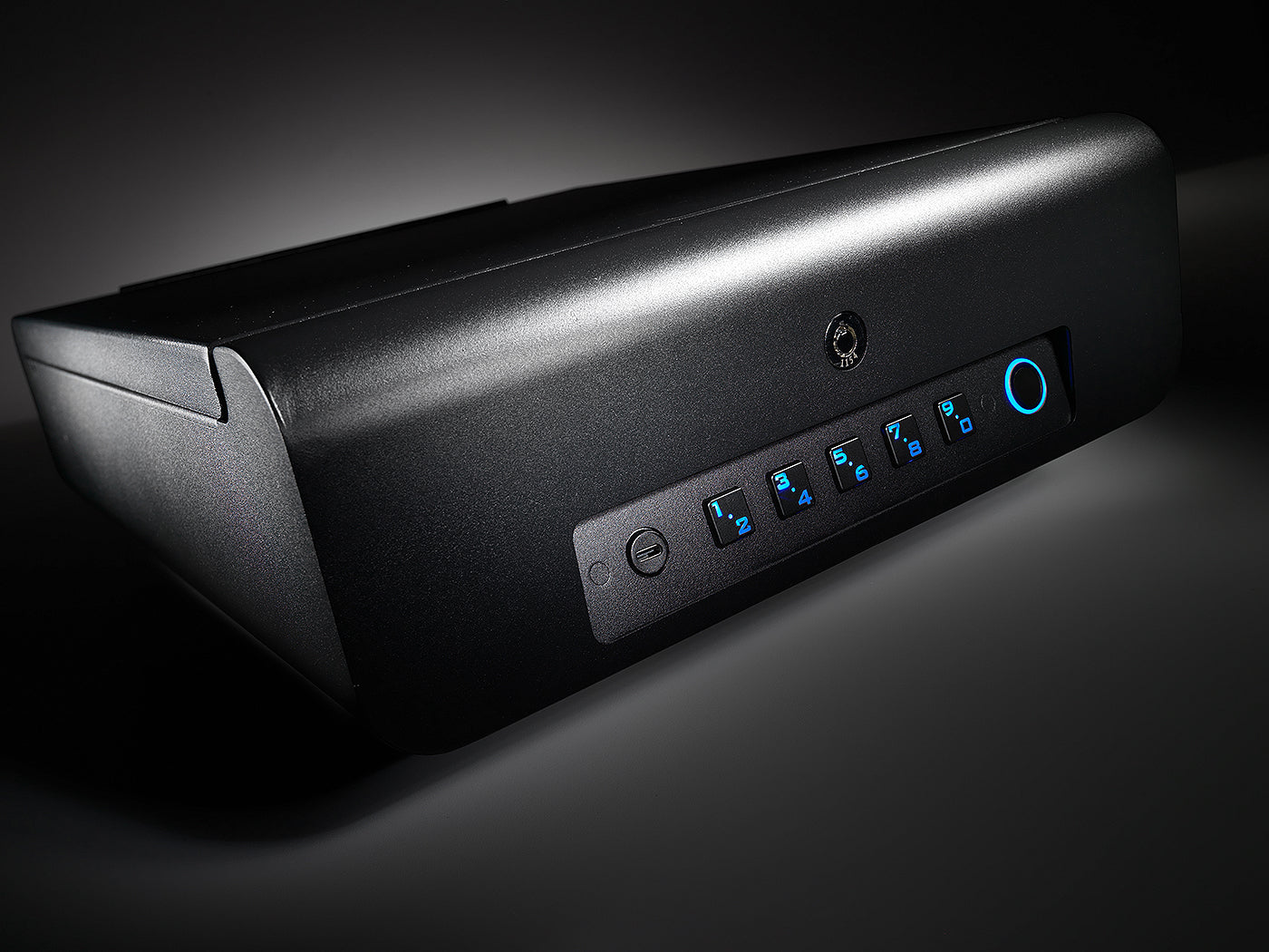 BoostedSafe Elite: Fingerprint, Key & Digital Combo